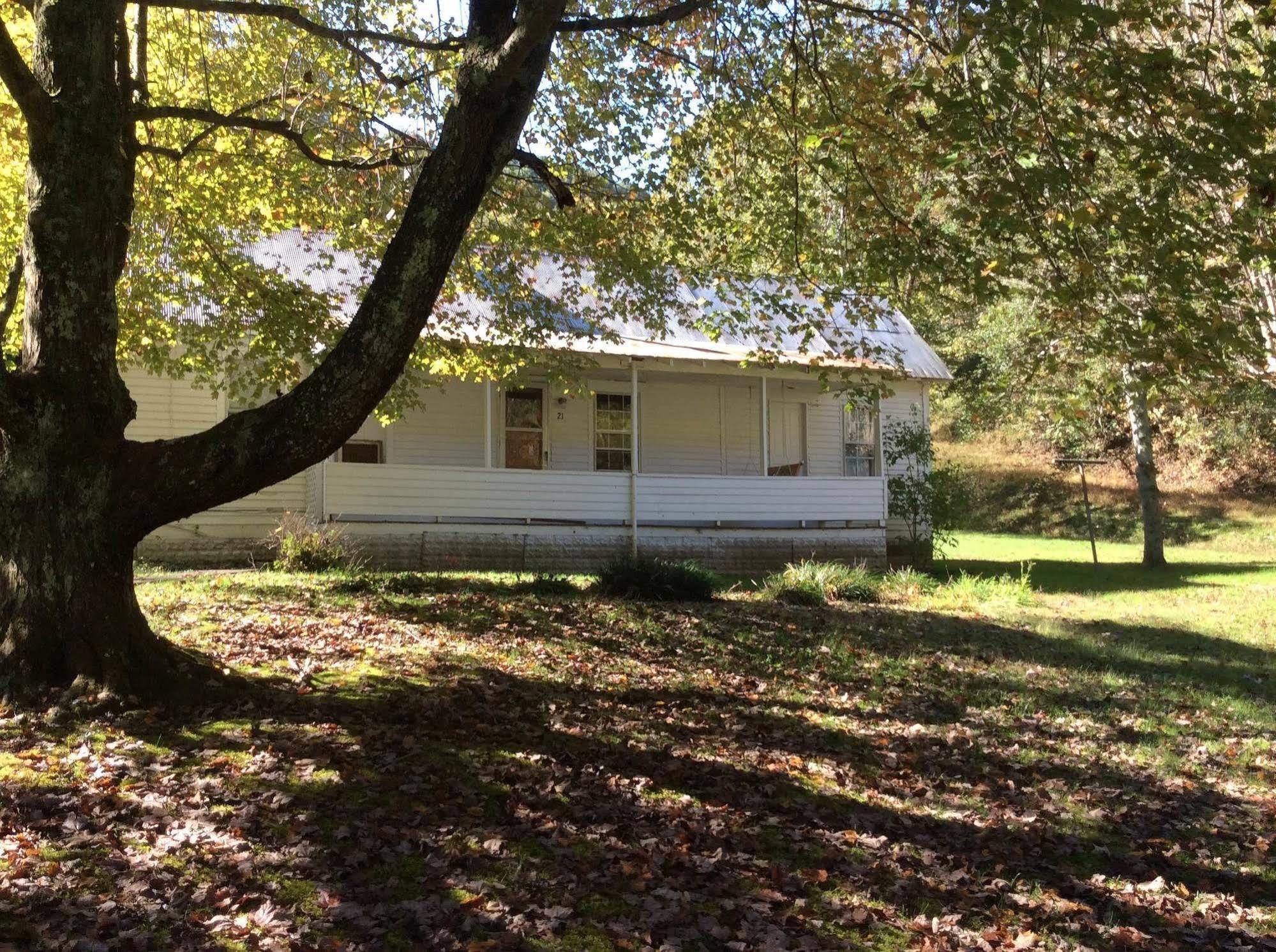 Country Road House Hotel Clendenin Exterior foto