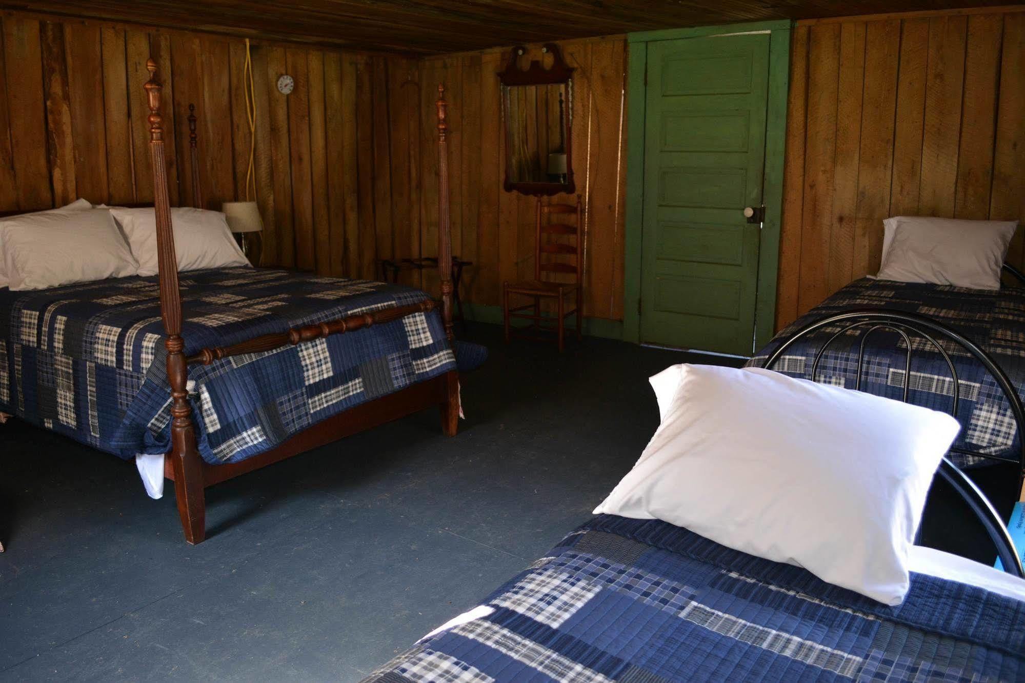 Country Road House Hotel Clendenin Exterior foto
